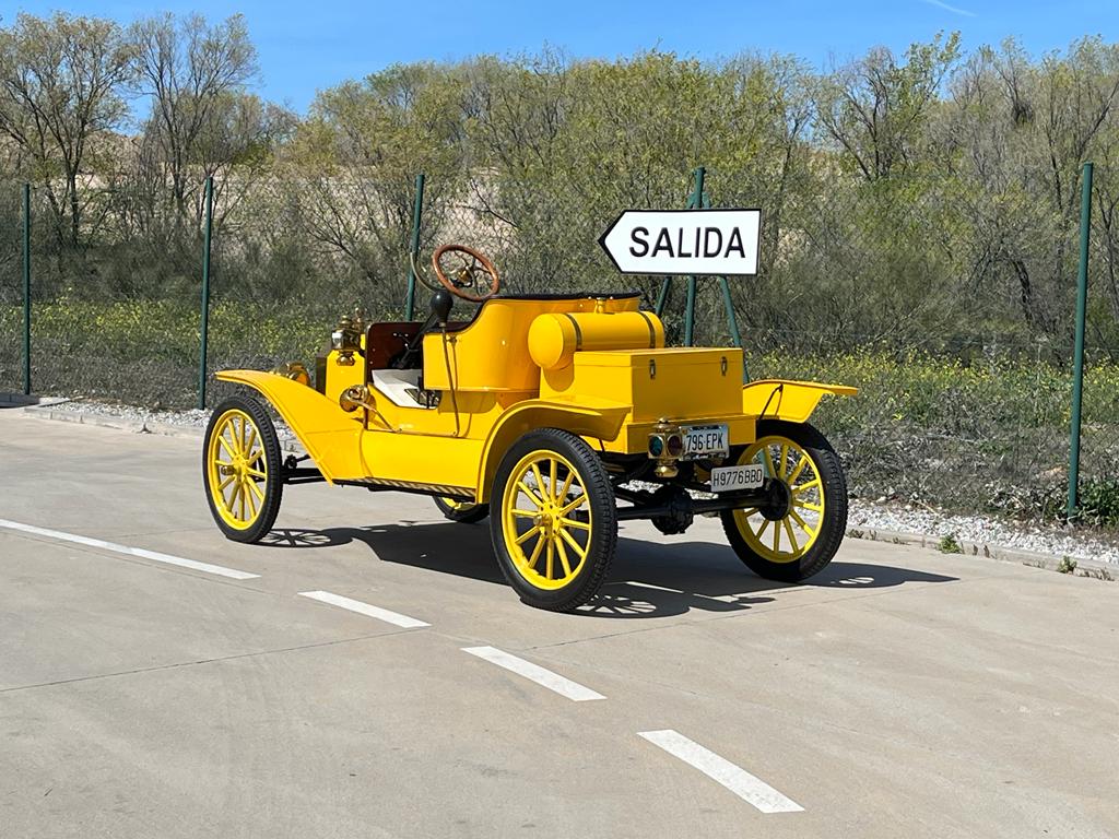 ford-T-speedster-groc-dares-1912