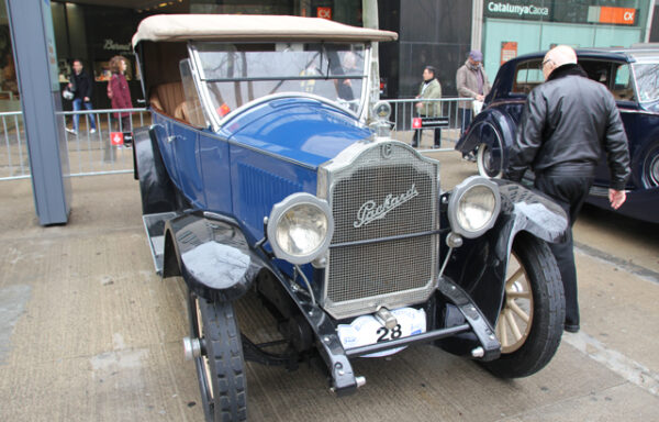 1921 – Packard Six