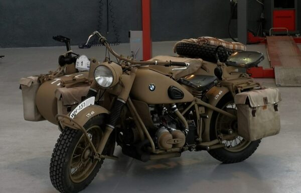 1940 – BMW R75